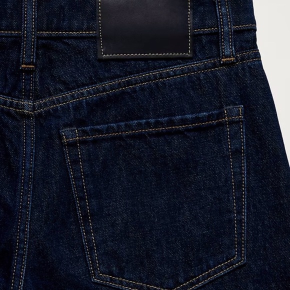 EUC Banana Republic Mid-Rise Barrel Ankle Jeans--sz 29 - Picture 6 of 11